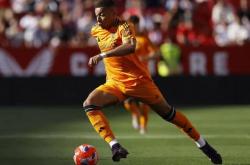 HTH Sports最后时刻胜出引发热议！，姆巴佩在切尔西比赛中出色发挥赛场气氛高涨的简单介绍