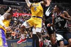 华体会体育在线入口 詹姆斯队友德鲁 